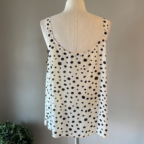 Bar III plus women’s polka dot camisole / tank eyelash lace neckline wht blk 1X - Picture 6 of 12